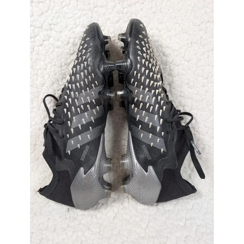 Adidas Predator Freak.1 Low FG Soccer Cleats Black Silver FY1028 Mens Size 8